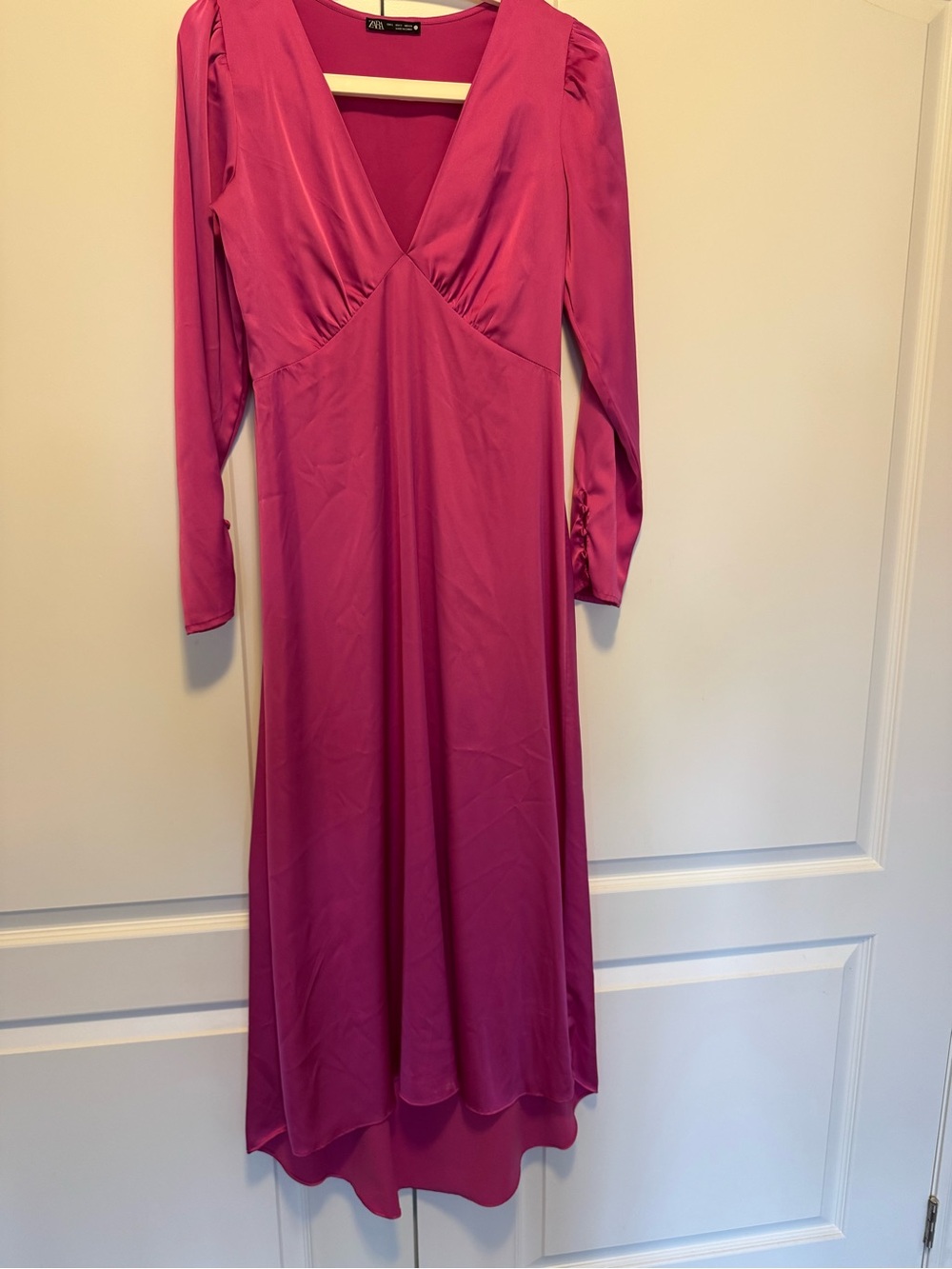 Zara Satin Women’s V-Neck Long Sleeve Midi Dress - Pink